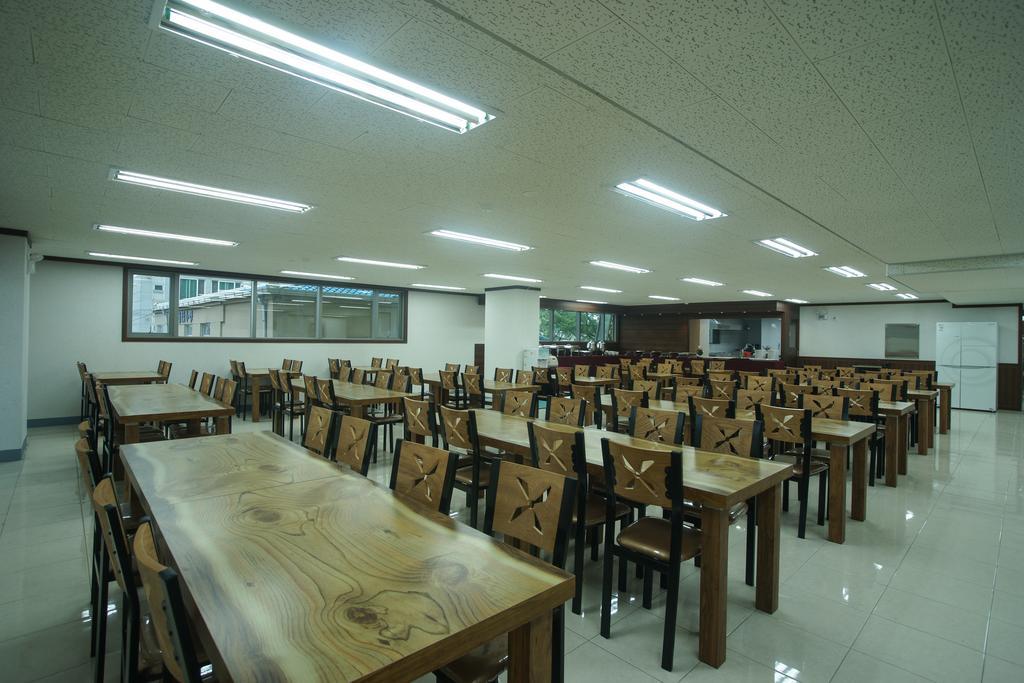 R&T Hotel 济州市 外观 照片